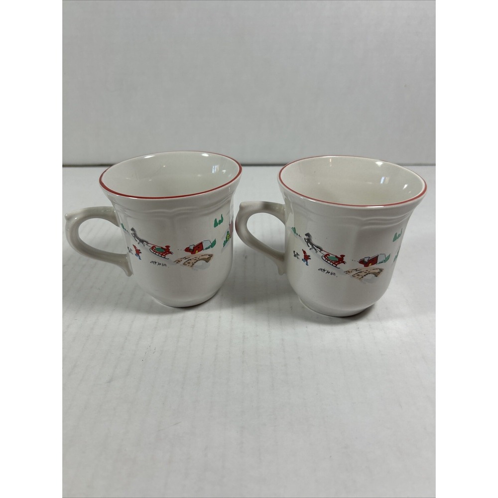 FARBERWARE - WHITE CHRISTMAS -‎ VINTAGE 1995 HOLIDAY Coffee Tea Cups Set 2